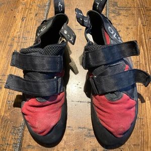 Five-Ten Dragons climbing shoes
